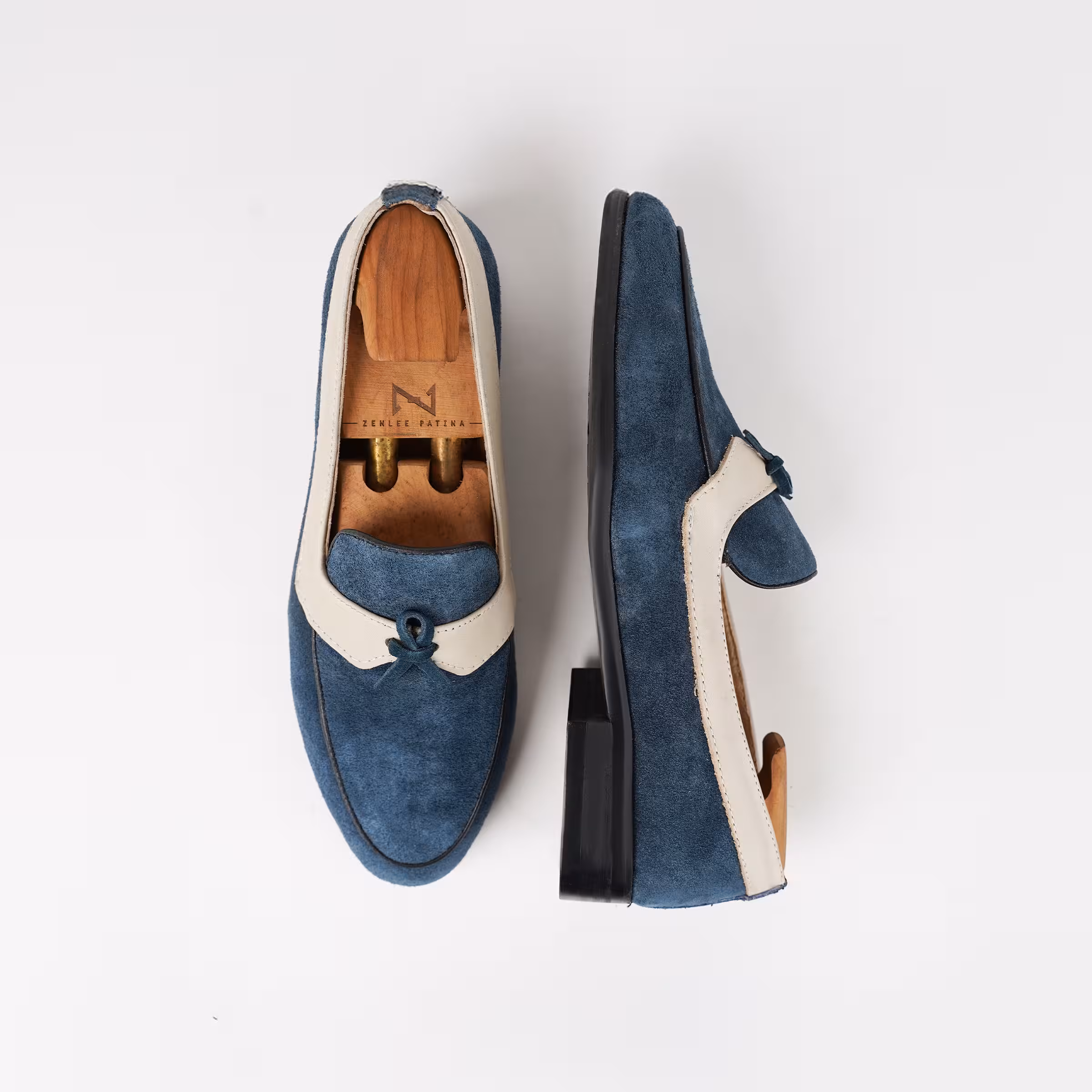 SUEDE TASSEL LOAFER
