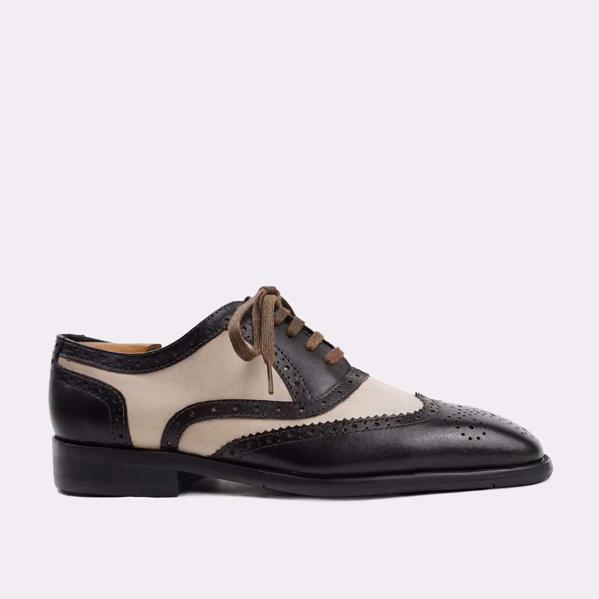 WINGTIP OXFORD