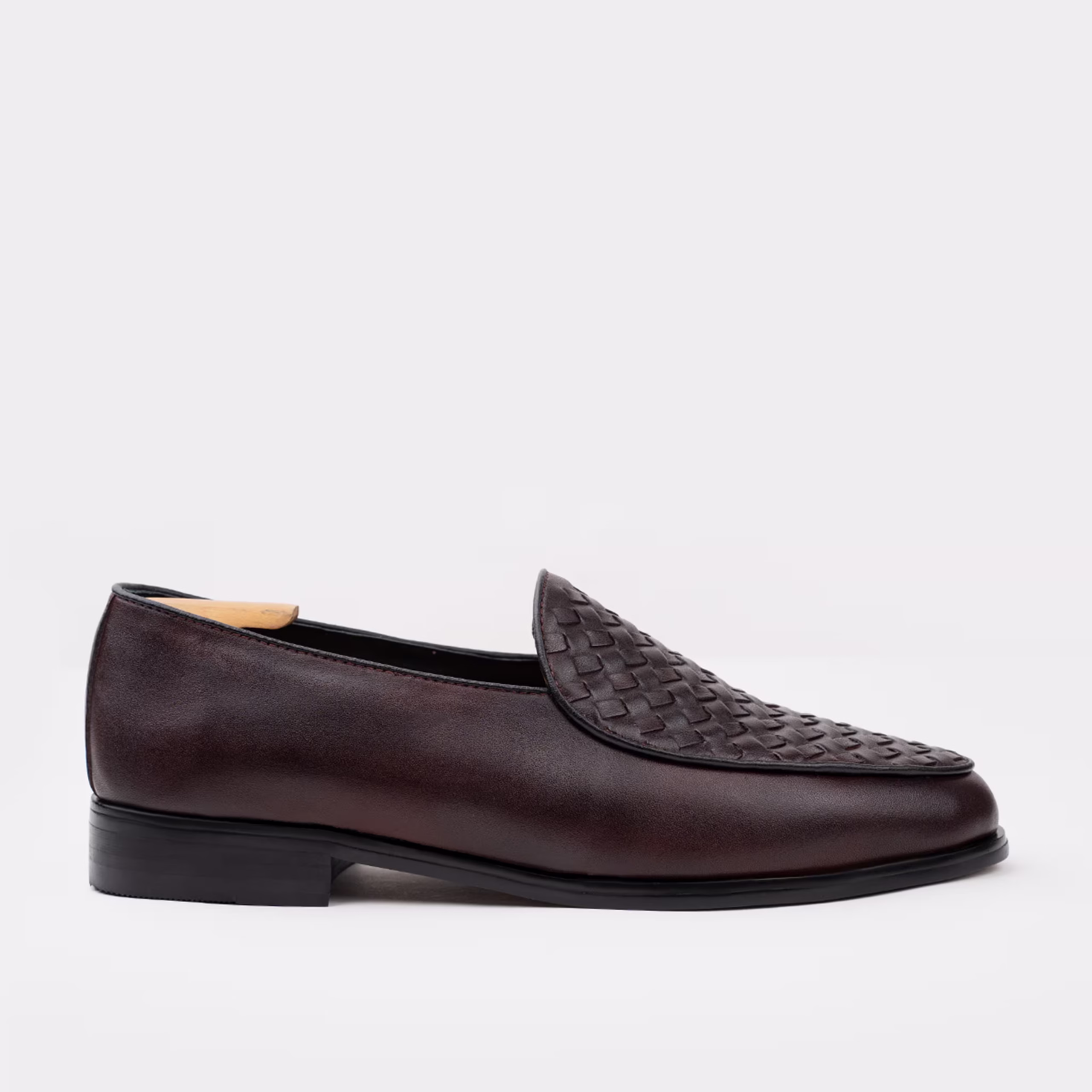 WOVEN LEATHER LOAFER
