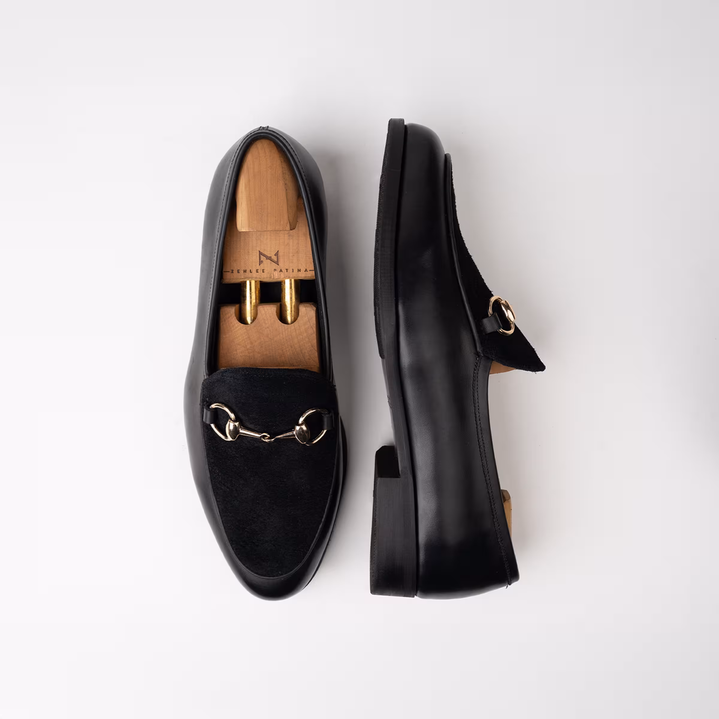 SUEDE HORSEBIT LOAFER